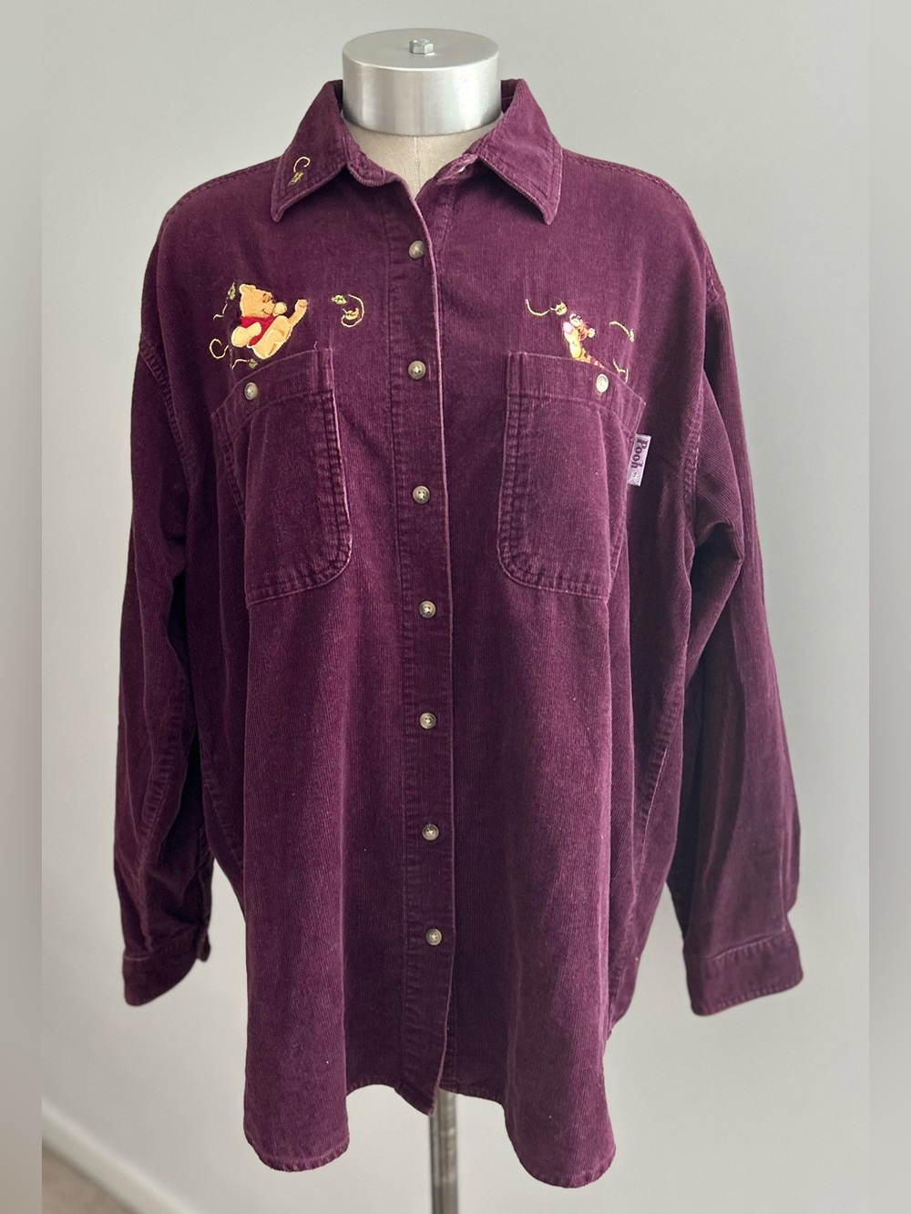 VTG Pooh corduroy shirt women M burgundy embroidered Disney Tigger Piglet Y2K